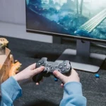 konsolę do gier